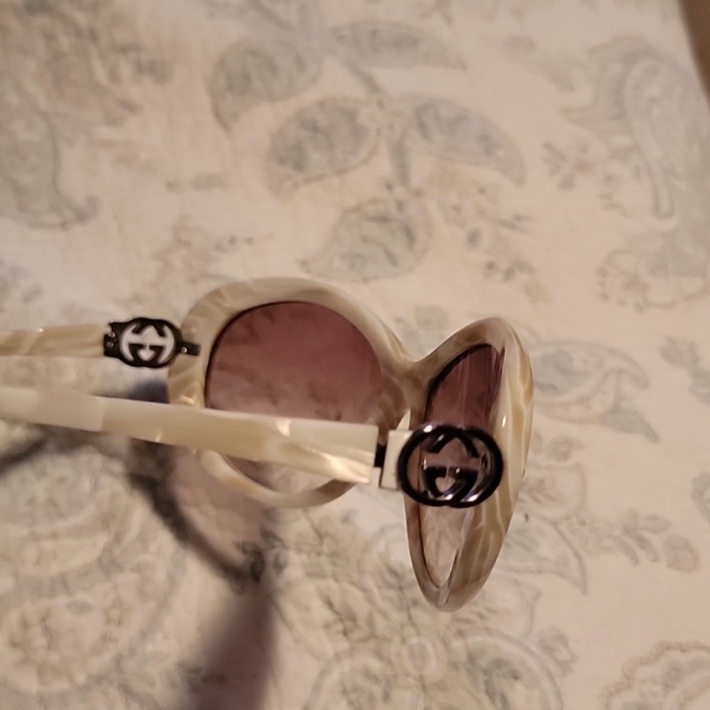 Authentic Gucci glasses
